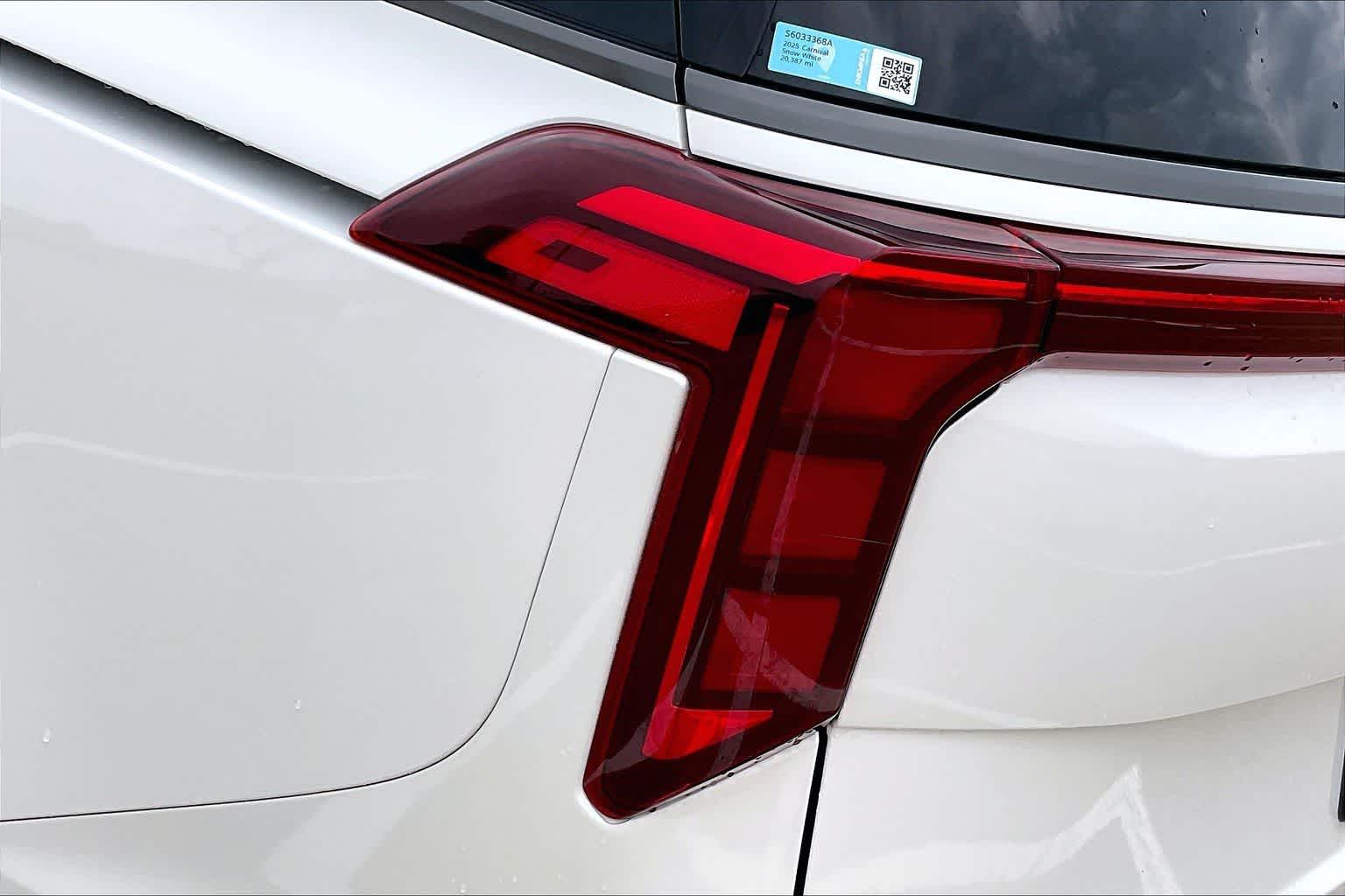 Thumbnail: 2025 Kia Carnival - 31