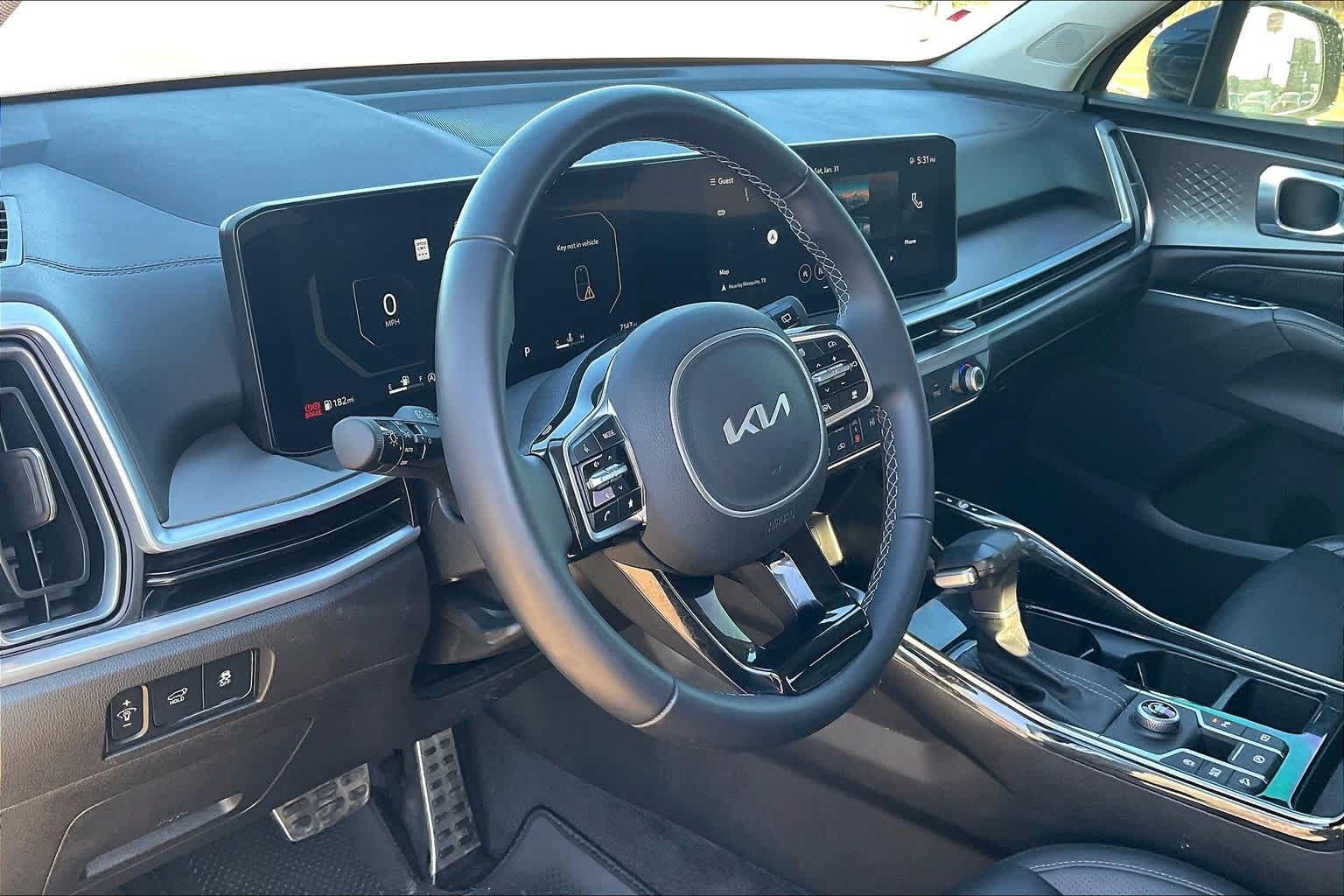 Thumbnail: 2024 Kia Sorento - 2