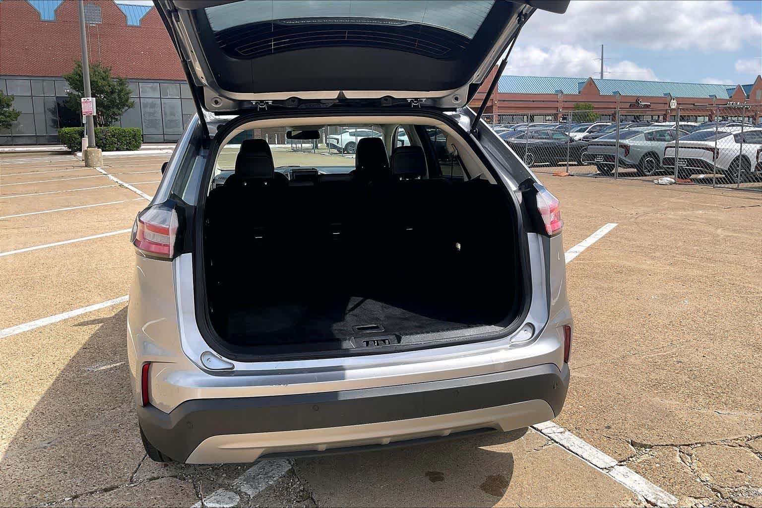 Thumbnail: 2024 Ford Edge - 18