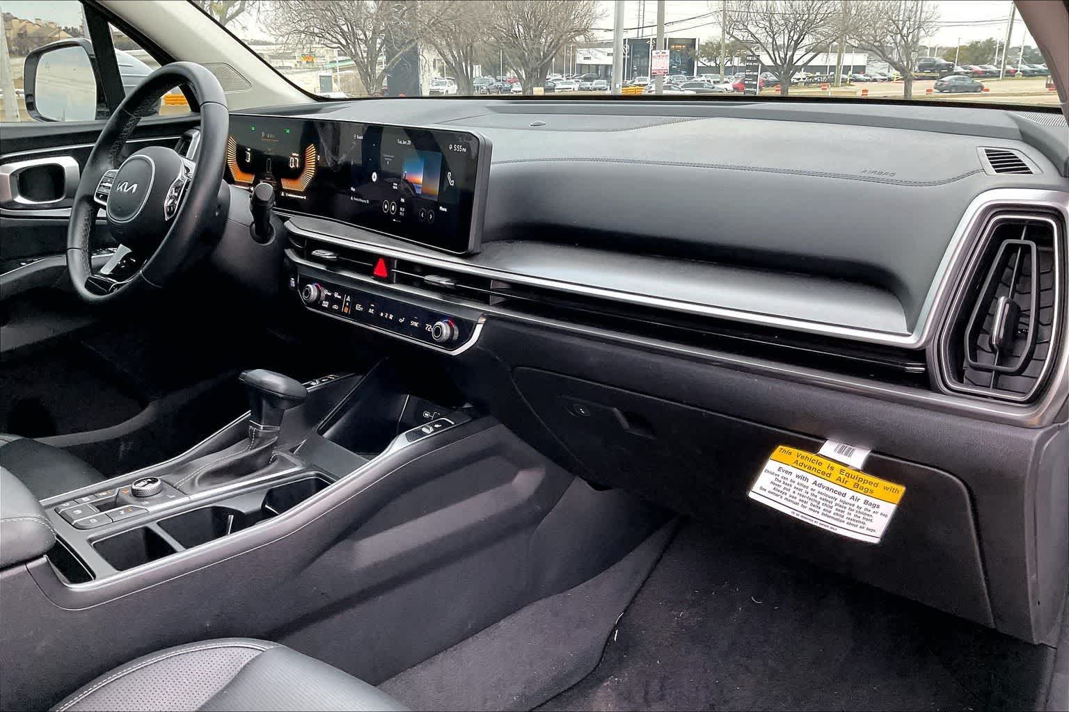Thumbnail: 2024 Kia Sorento - 22