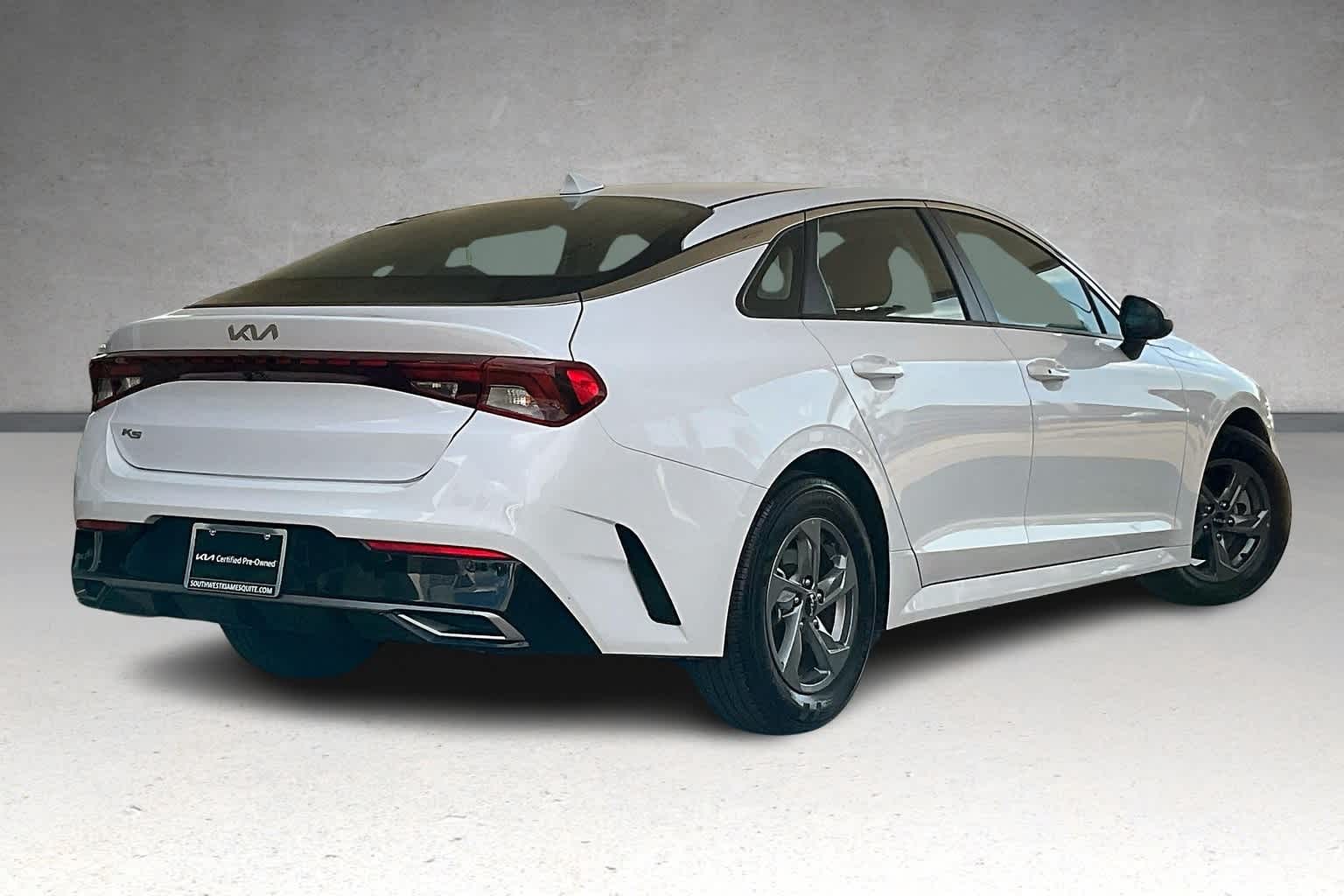 Thumbnail: 2022 Kia K5 - 22