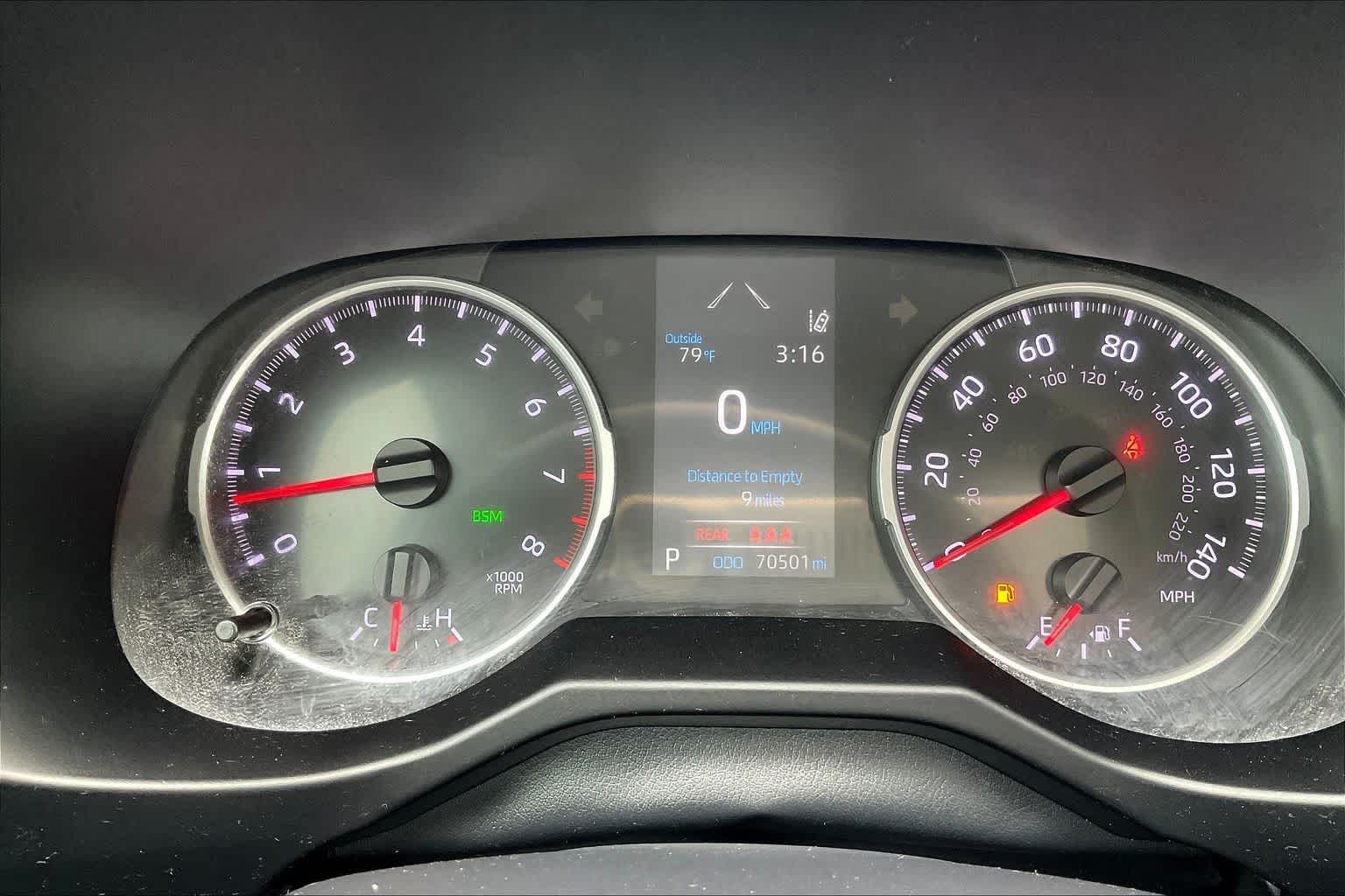 Thumbnail: 2020 Toyota RAV4 - 17