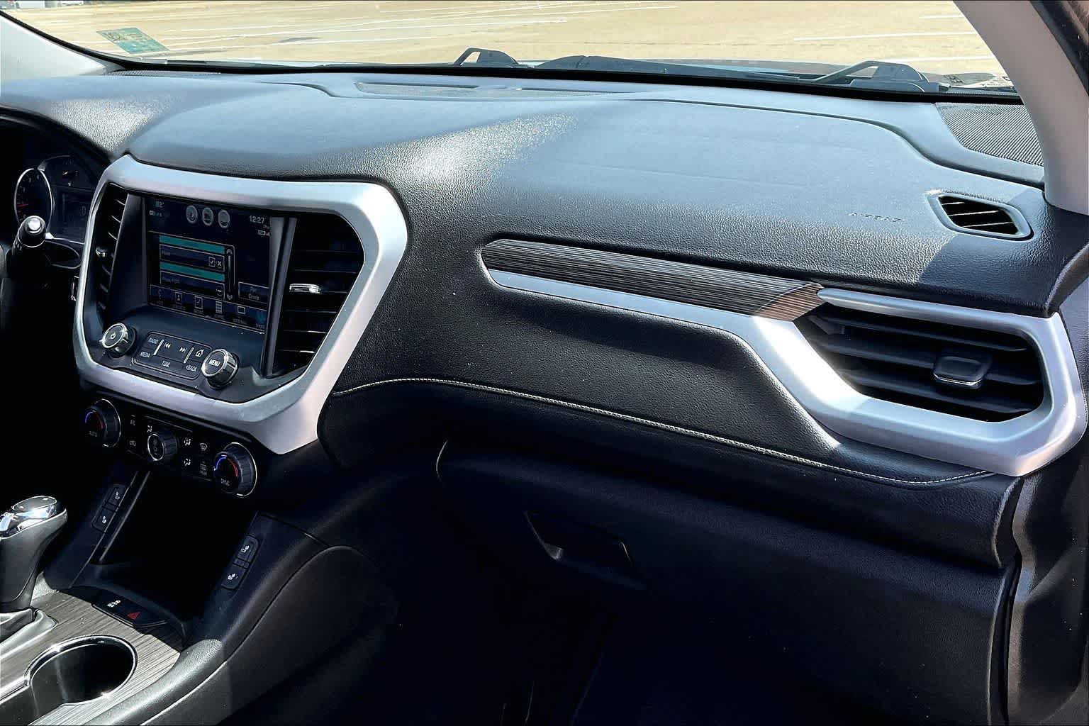 Thumbnail: 2019 GMC Acadia - 23