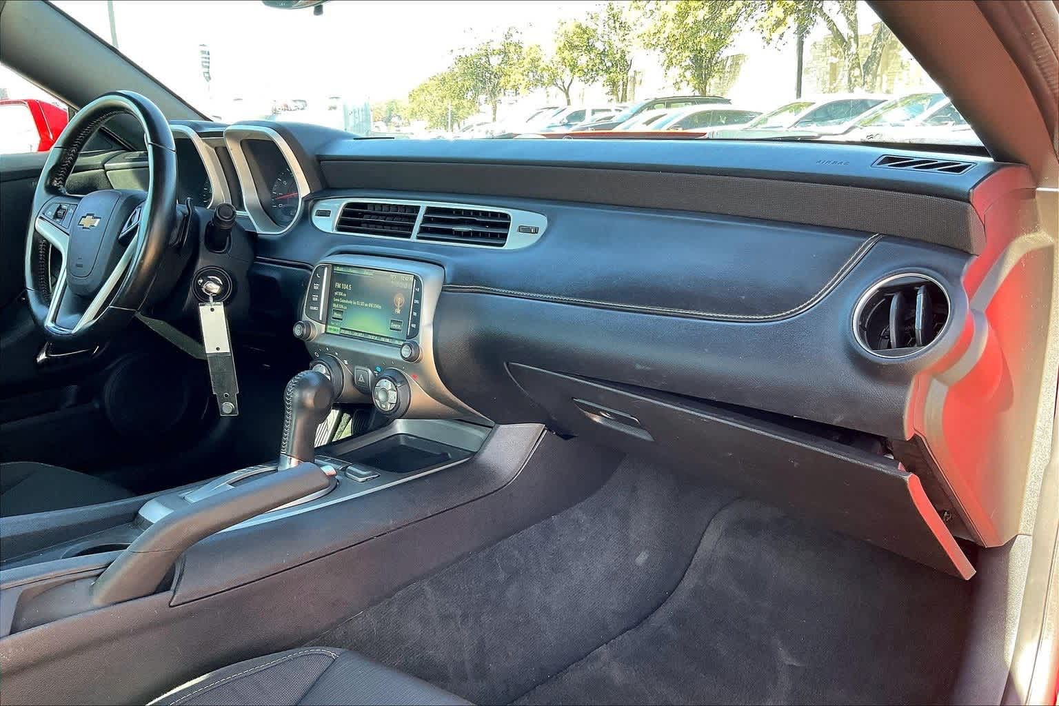 Thumbnail: 2015 Chevrolet Camaro - 21