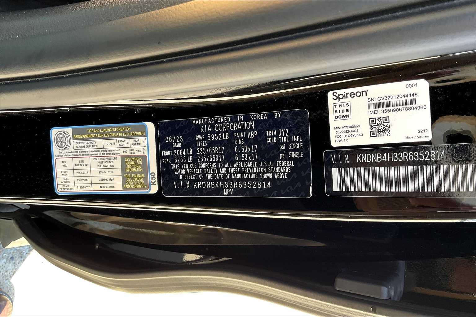 2024 Kia Carnival LX 20