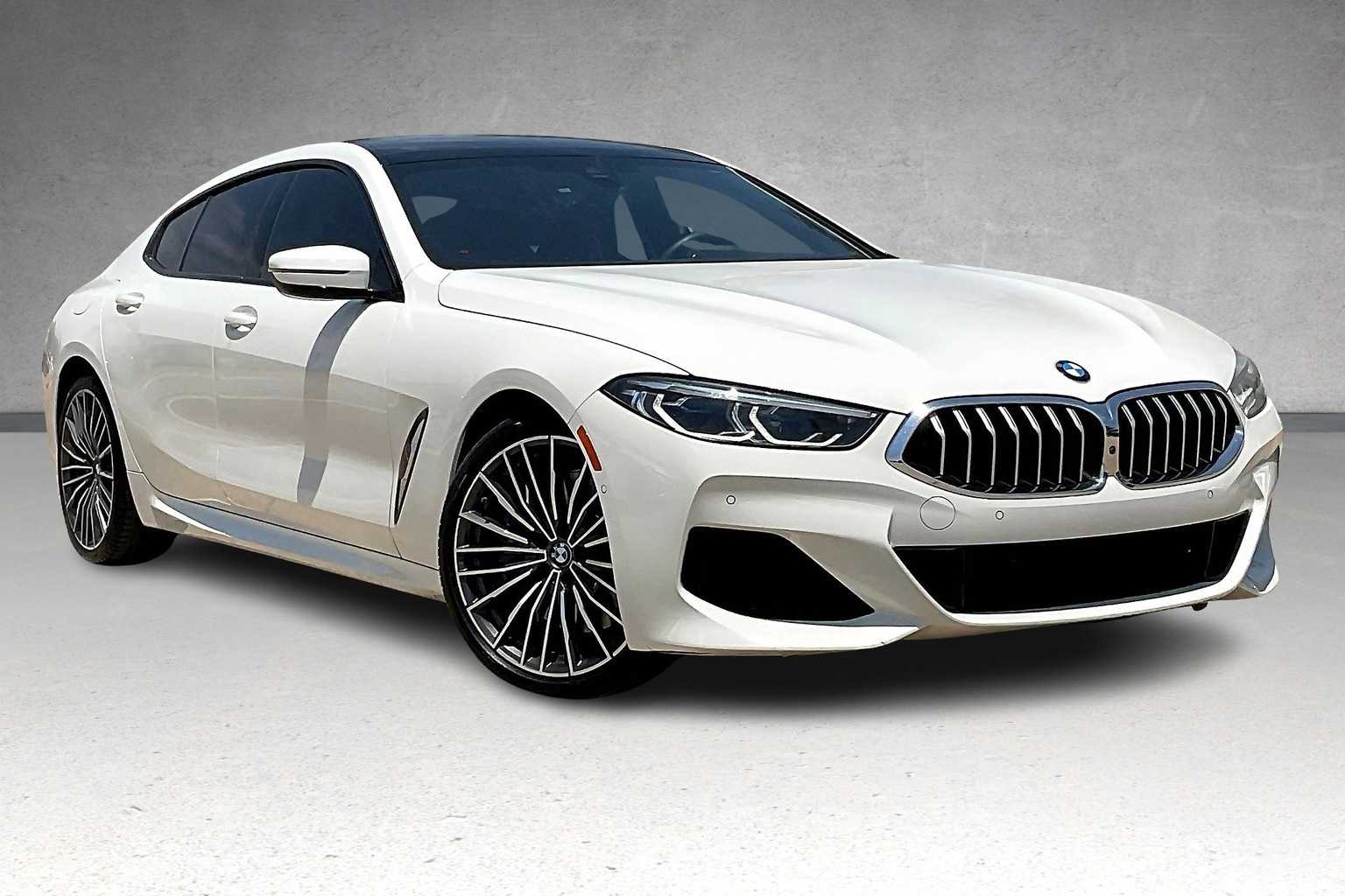 Thumbnail: 2022 BMW 8 Series - 18