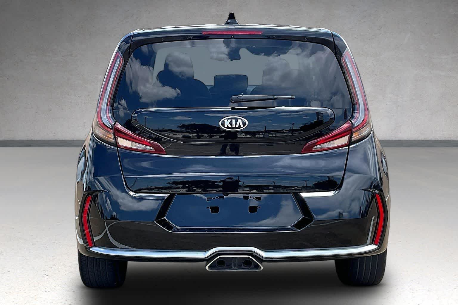 Thumbnail: 2023 Kia Soul - 5