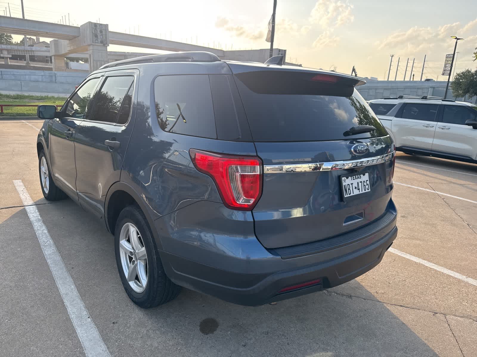 Thumbnail: 2019 Ford Explorer - 4