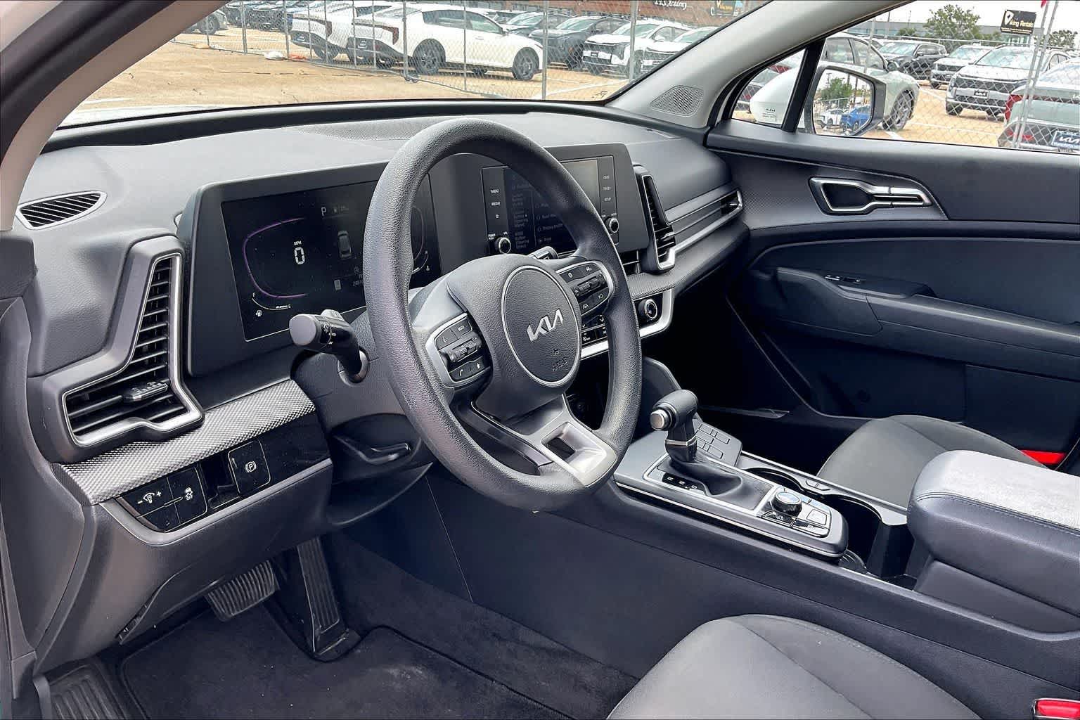 Thumbnail: 2025 Kia Sportage - 2