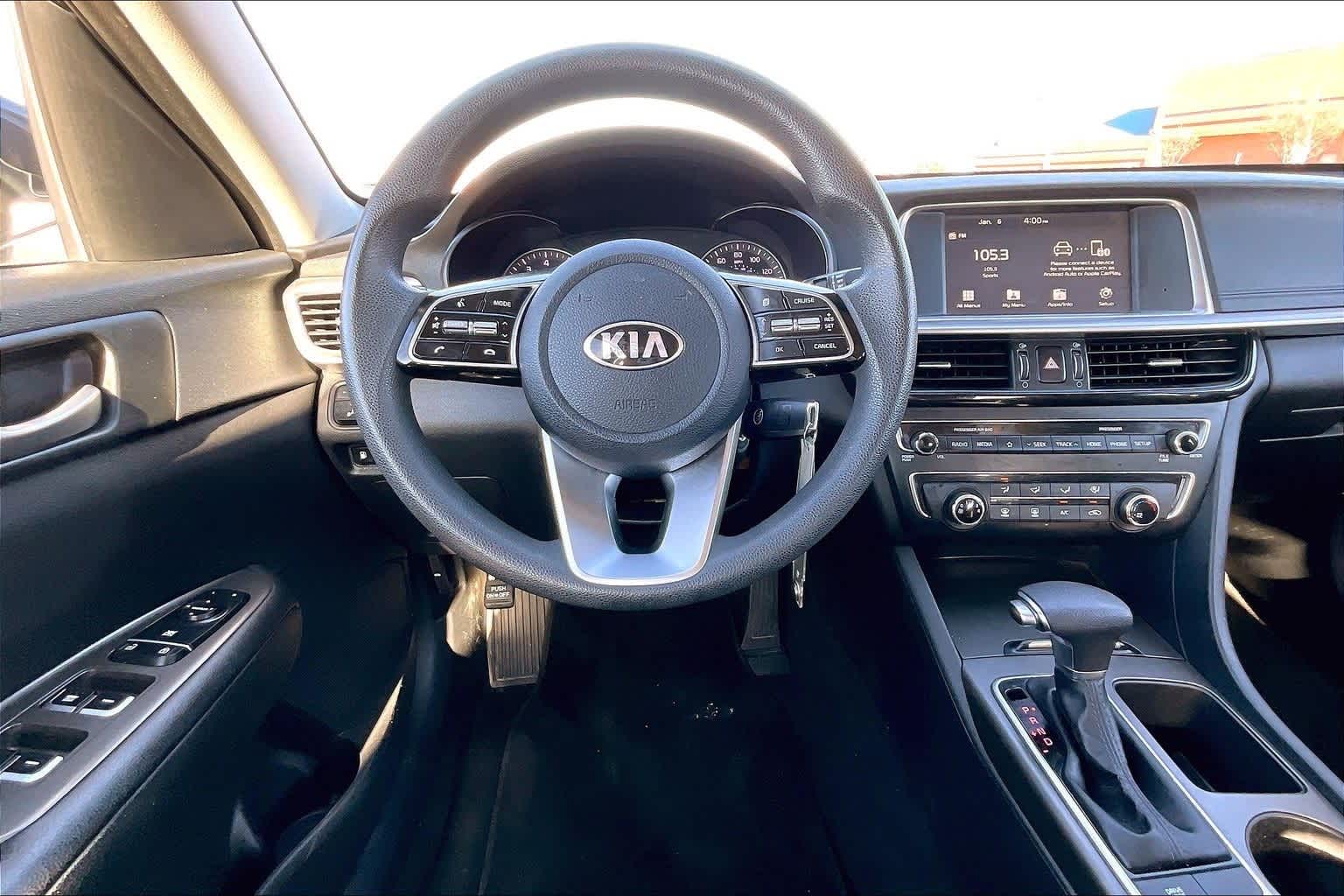 Thumbnail: 2020 Kia Optima - 14