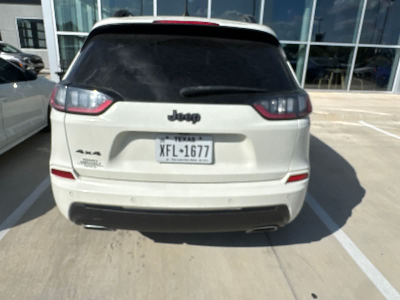 Thumbnail: 2019 Jeep Cherokee - 4