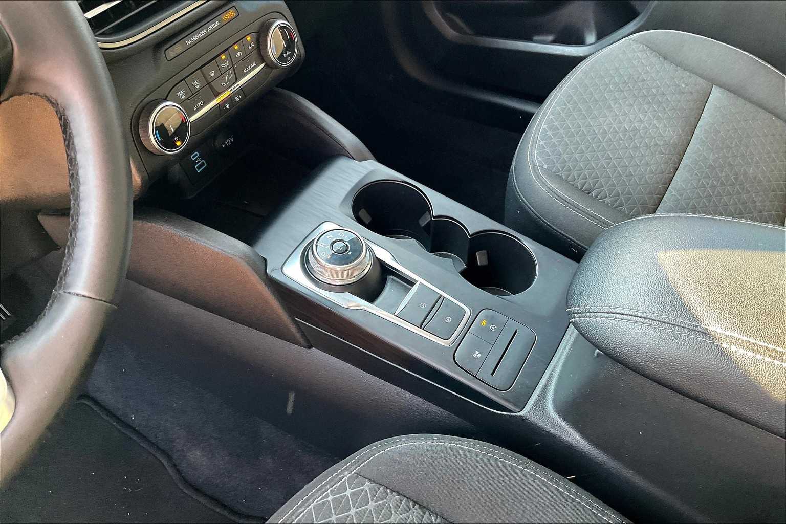 Thumbnail: 2023 Ford Escape - 16