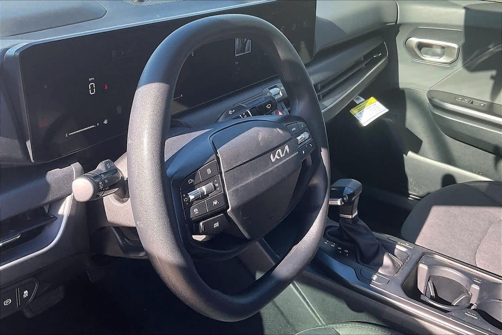 Certified 2025 Kia K4 LXS Sedan