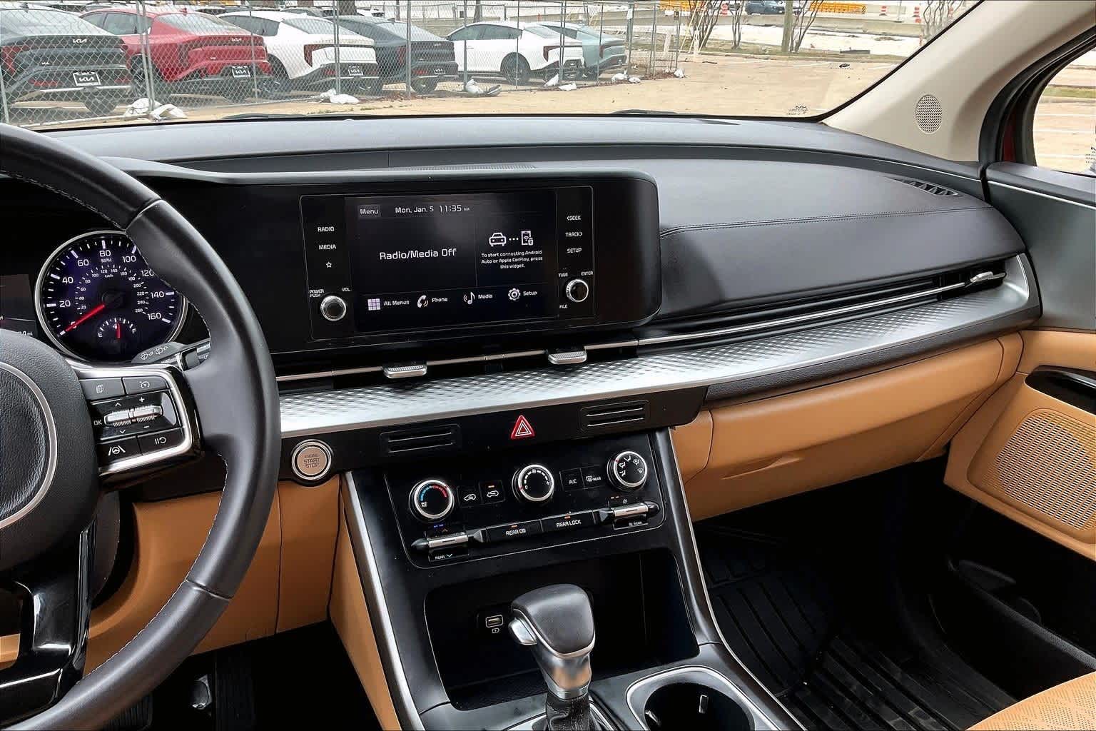 Thumbnail: 2024 Kia Carnival - 14