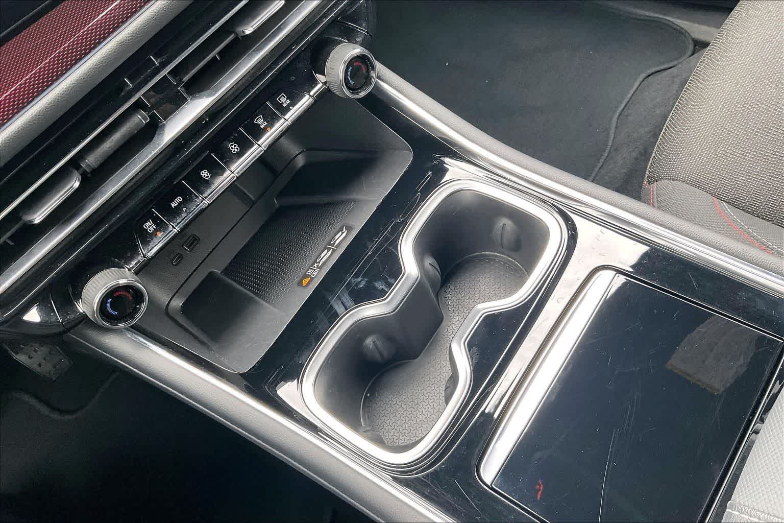 Thumbnail: 2024 Chevrolet Traverse - 16