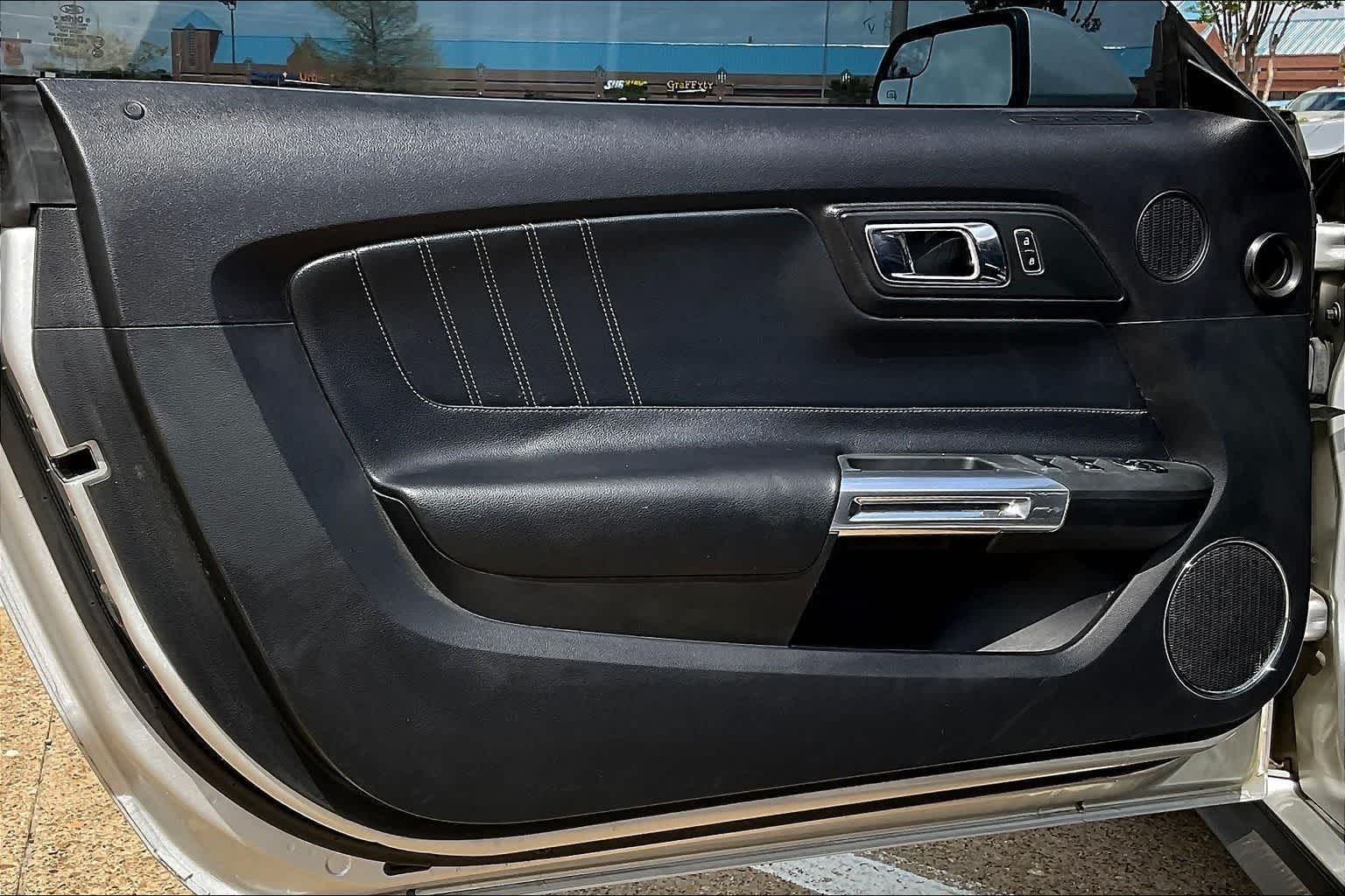 Thumbnail: 2017 Ford Mustang - 24