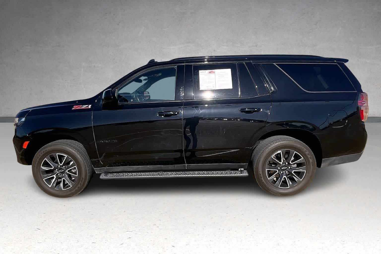 Thumbnail: 2022 Chevrolet Tahoe - 3