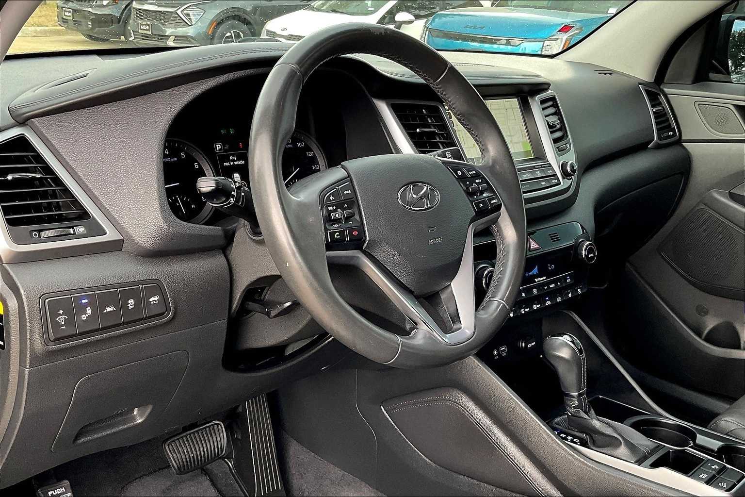 Thumbnail: 2016 Hyundai Tucson - 2