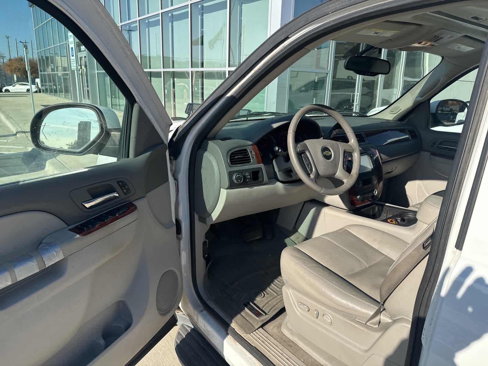 Thumbnail: 2013 Chevrolet Suburban - 7