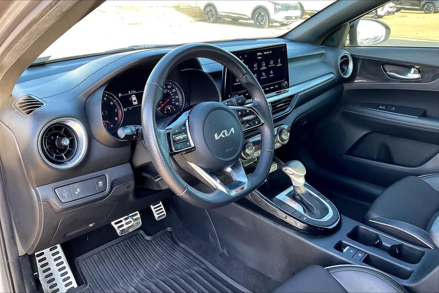 Thumbnail: 2024 Kia Forte - 2