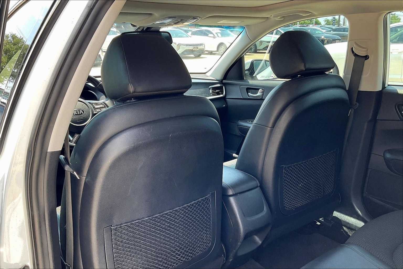 2019 Kia Optima S 12