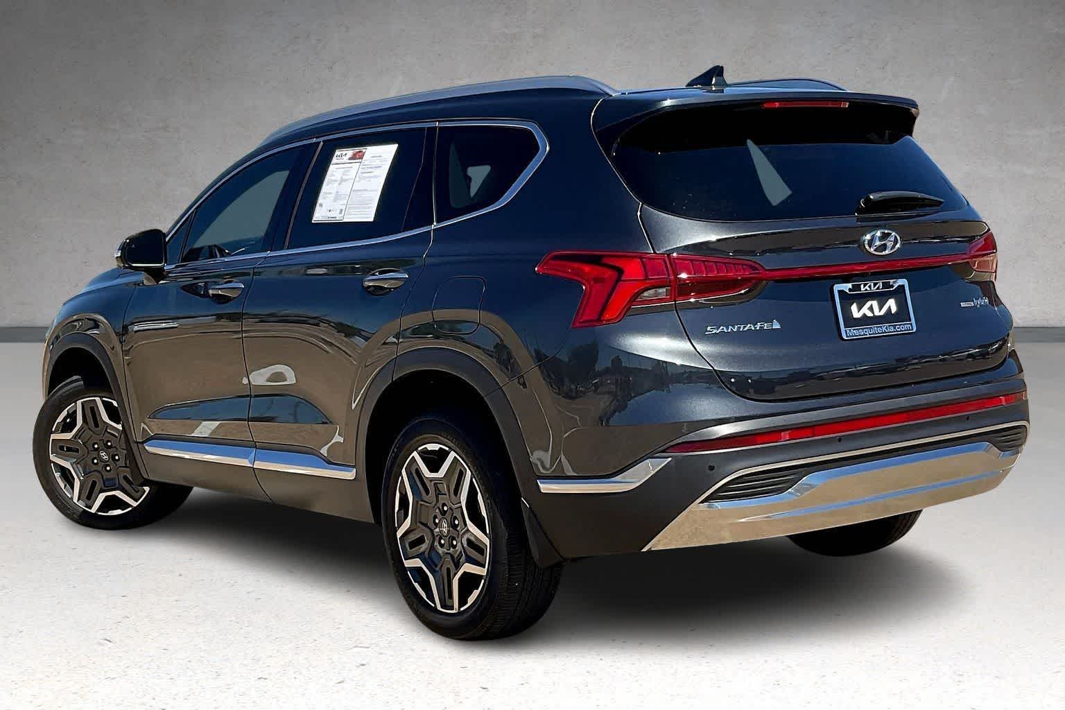Thumbnail: 2023 Hyundai Santa Fe - 4