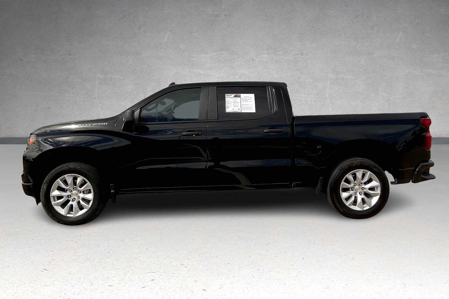 Thumbnail: 2024 Chevrolet Silverado 1500 - 3