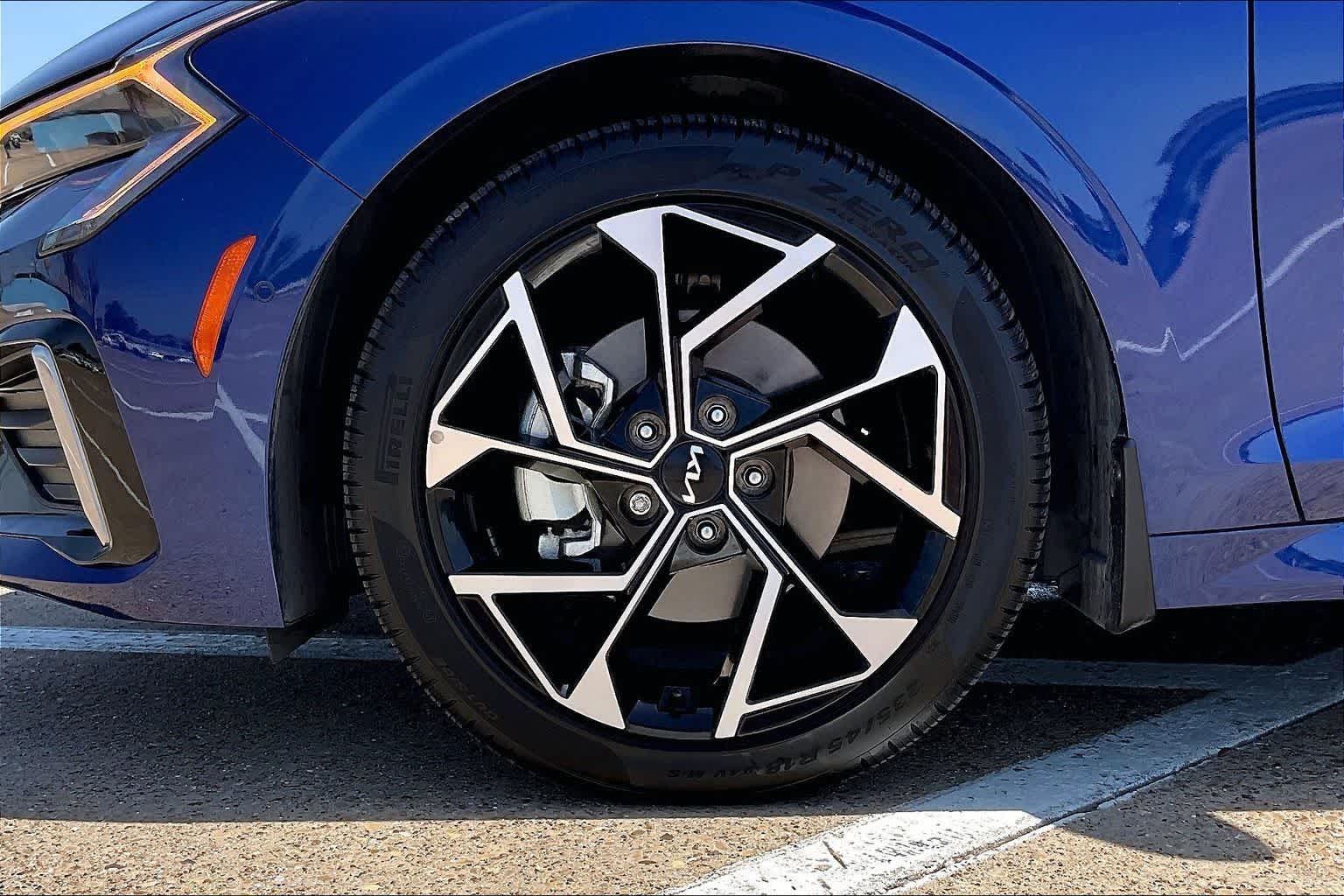 2025 Kia K5 EX - Photo 7