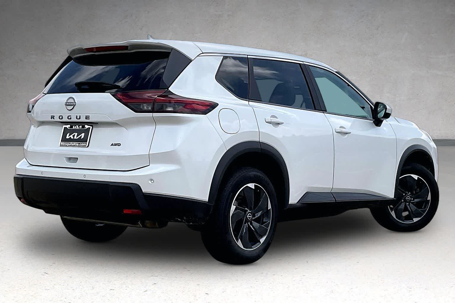 Thumbnail: 2025 Nissan Rogue - 20