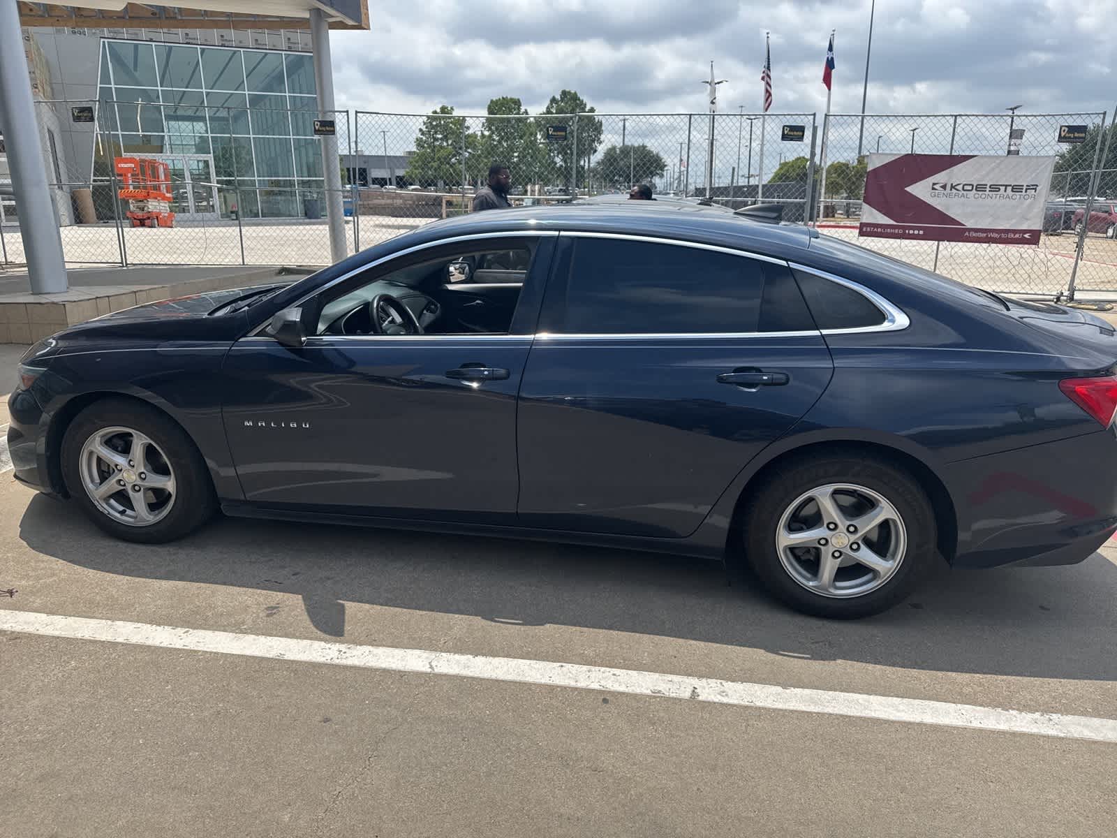 Thumbnail: 2016 Chevrolet Malibu - 4