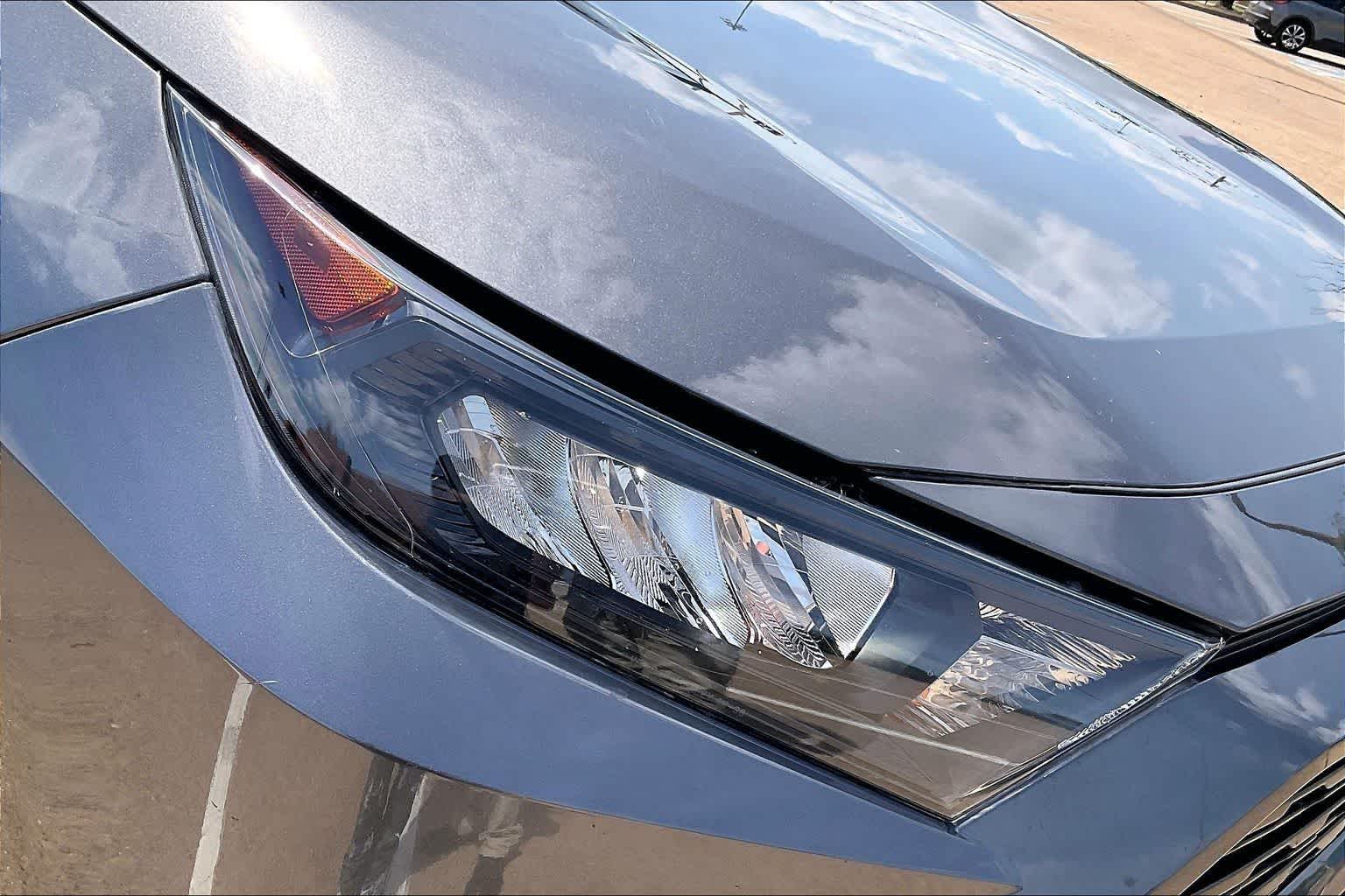 Thumbnail: 2022 Toyota RAV4 - 29
