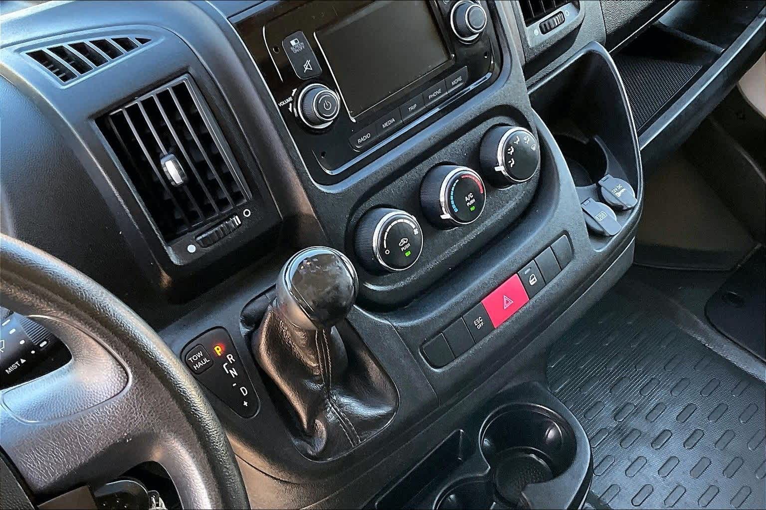 Thumbnail: 2021 RAM ProMaster - 16