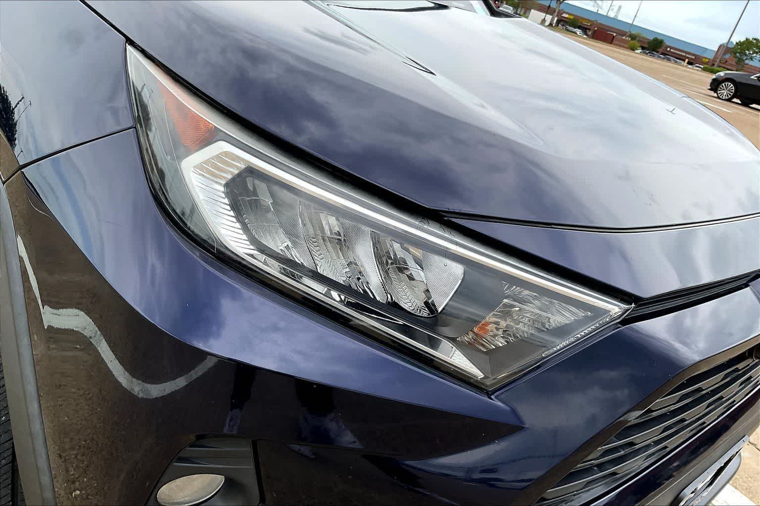 Thumbnail: 2020 Toyota RAV4 - 31