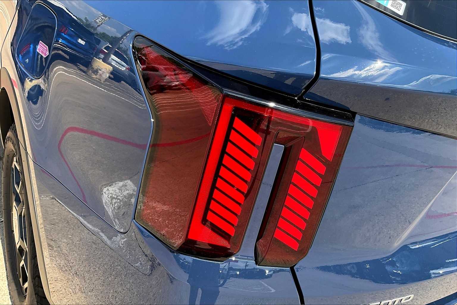 Thumbnail: 2024 Kia Sorento - 31