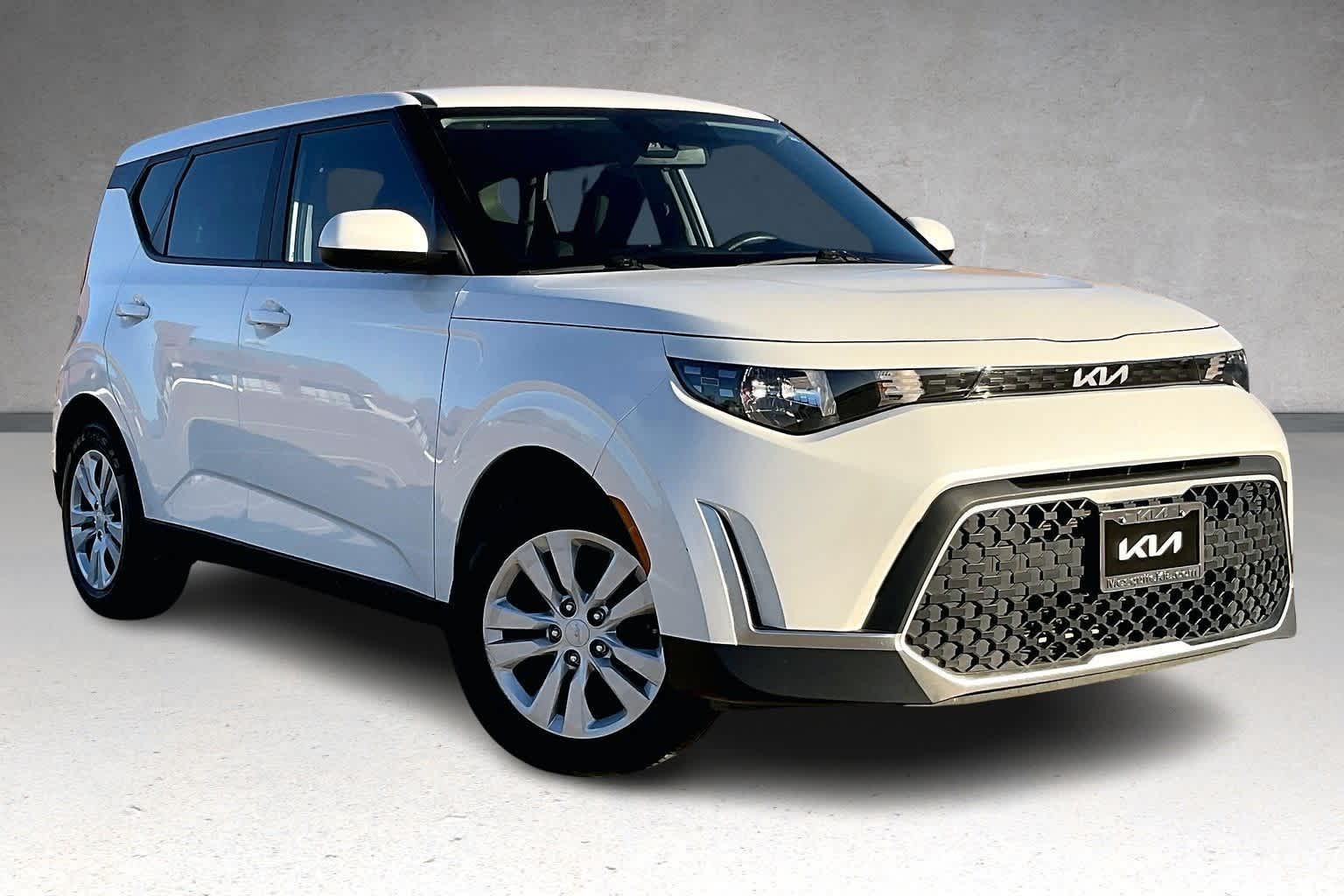 Thumbnail: 2023 Kia Soul - 20
