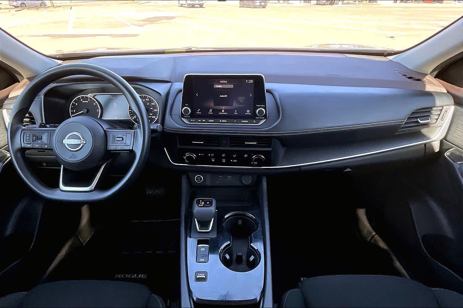 Thumbnail: 2023 Nissan Rogue - 9