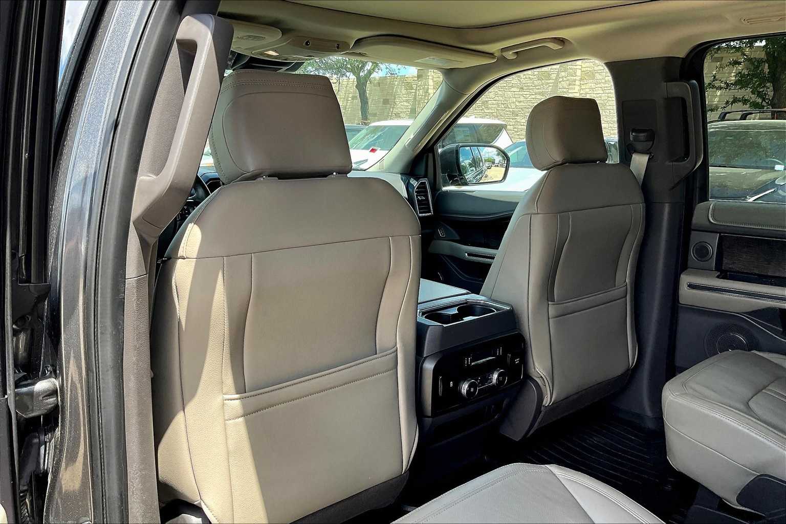 Thumbnail: 2018 Ford Expedition - 12