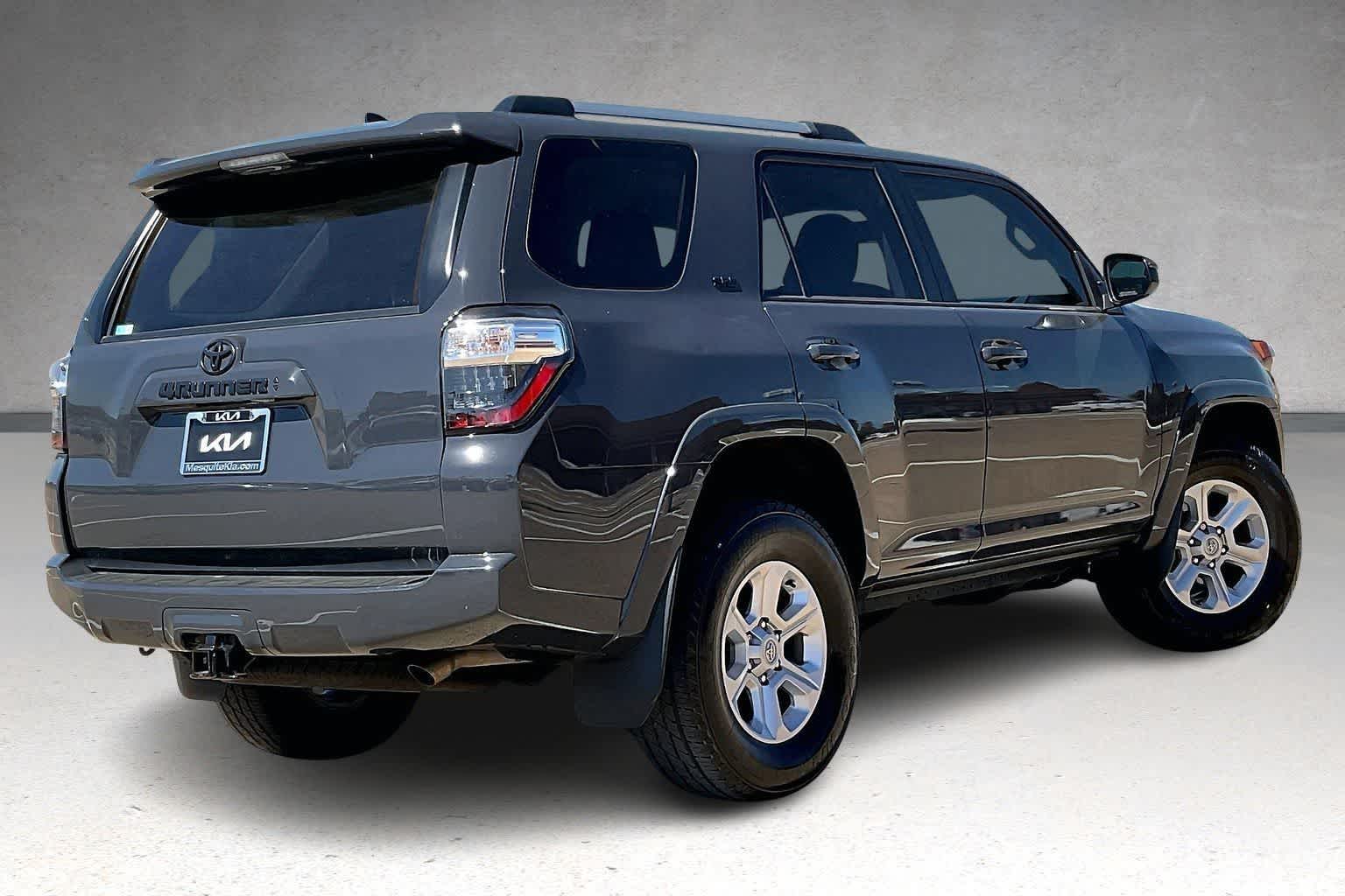 Thumbnail: 2024 Toyota 4Runner - 22
