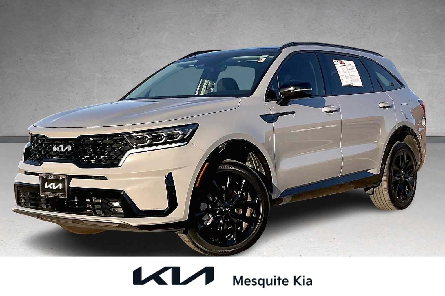 Thumbnail: 2023 Kia Sorento - 1