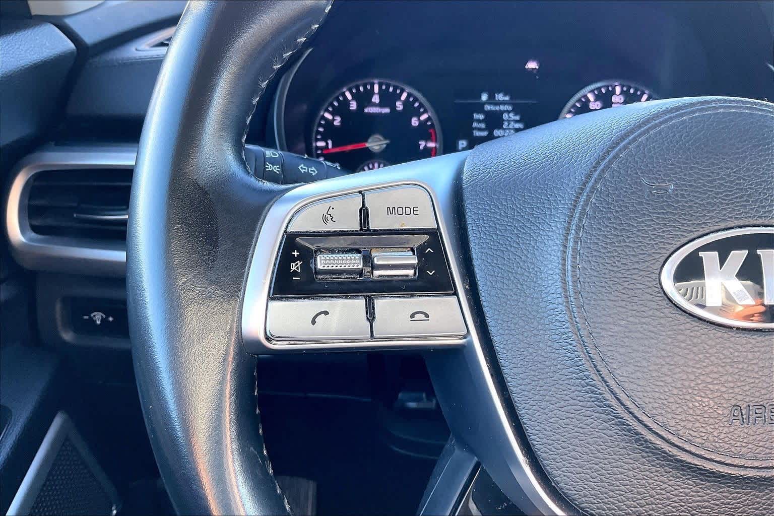 Thumbnail: 2021 Kia Telluride - 24