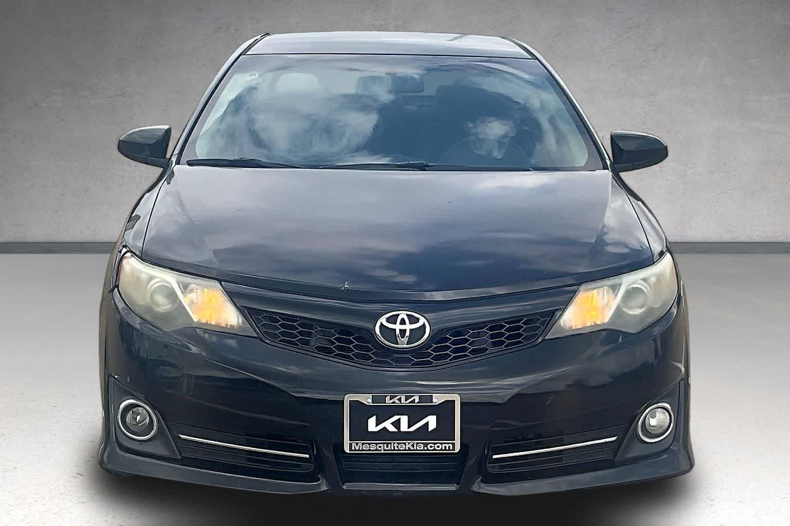 Thumbnail: 2014 Toyota Camry - 6