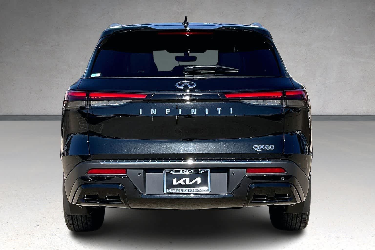 Thumbnail: 2023 INFINITI QX60 - 5