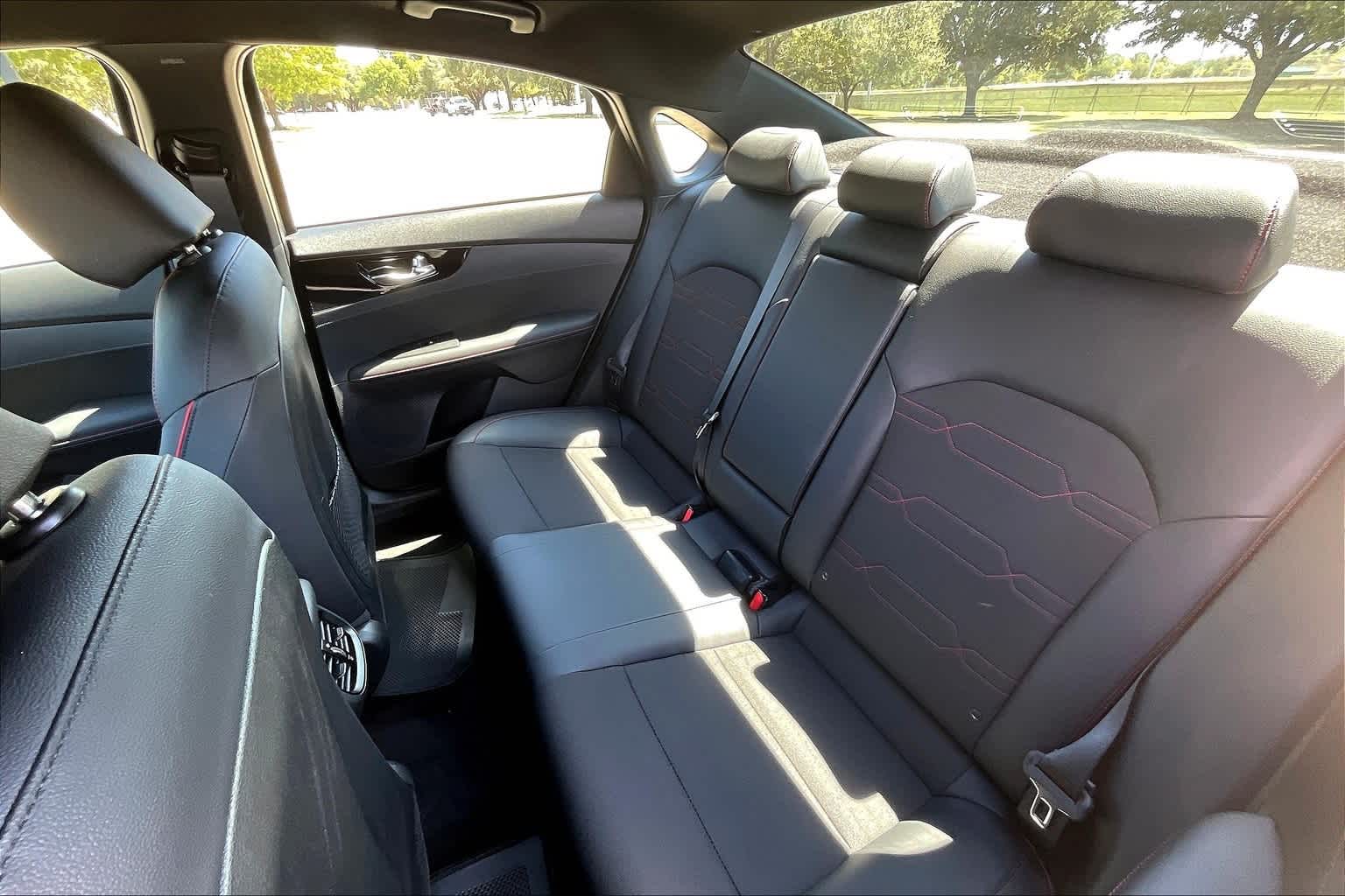 Thumbnail: 2023 Kia Forte - 29