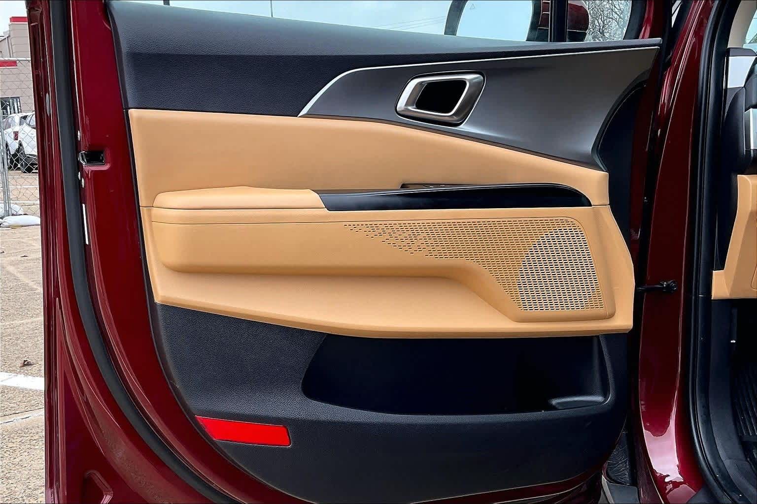 Thumbnail: 2024 Kia Carnival - 26