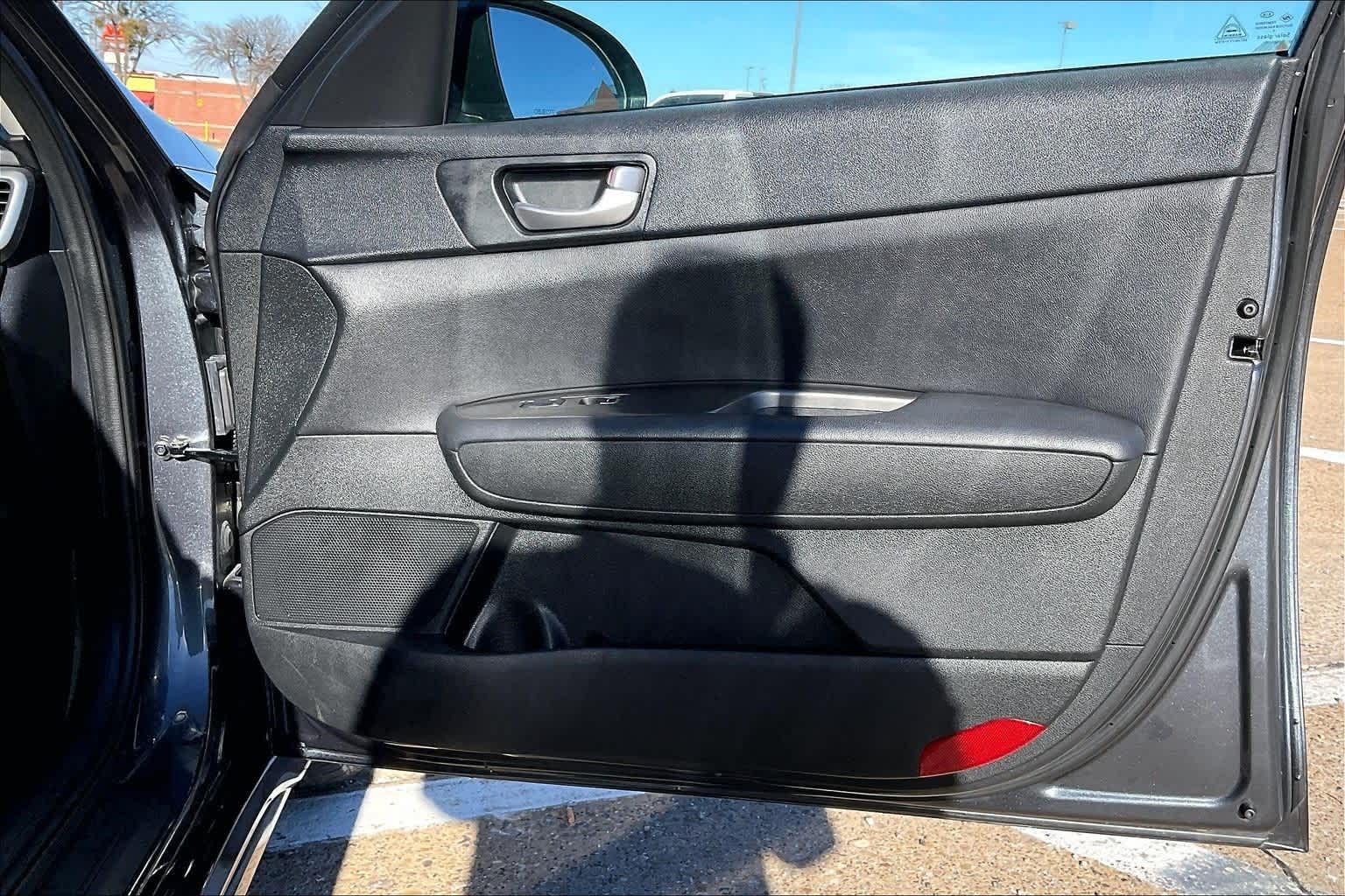 Thumbnail: 2020 Kia Optima - 28