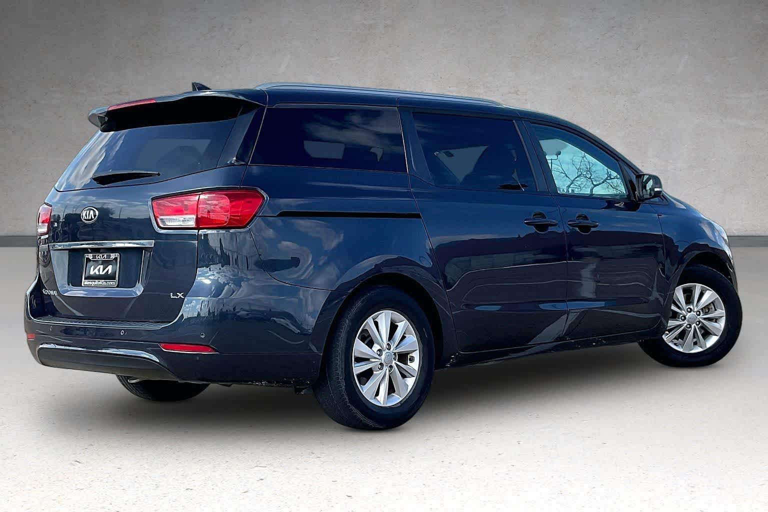 Thumbnail: 2017 Kia Sedona - 21