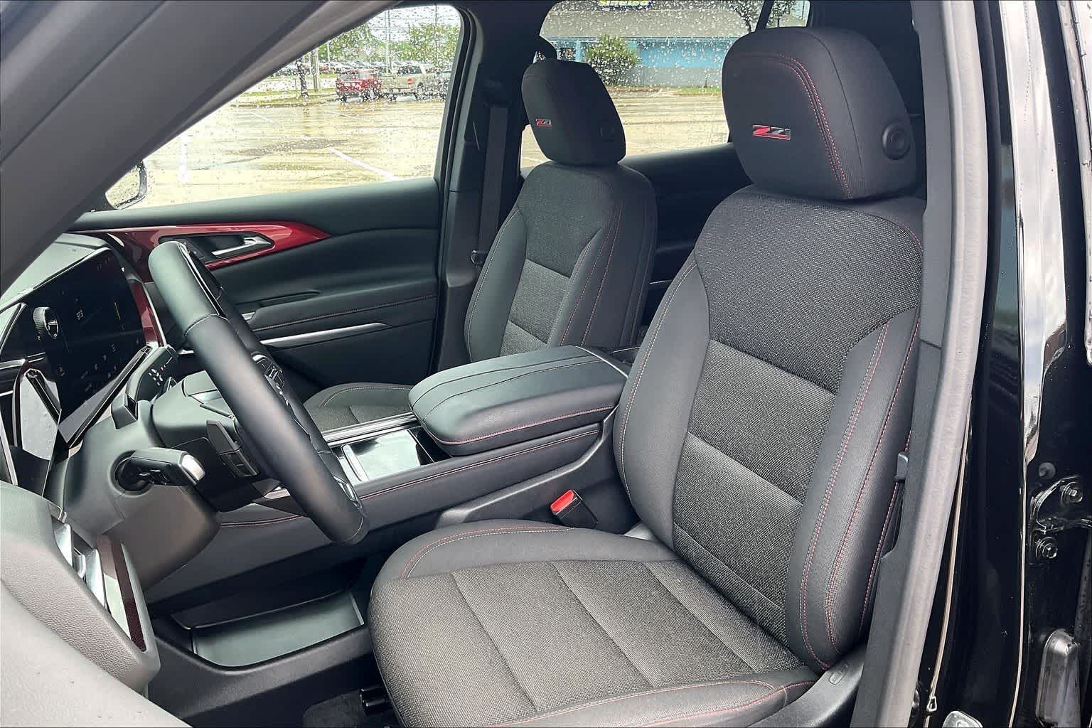 Thumbnail: 2024 Chevrolet Traverse - 11