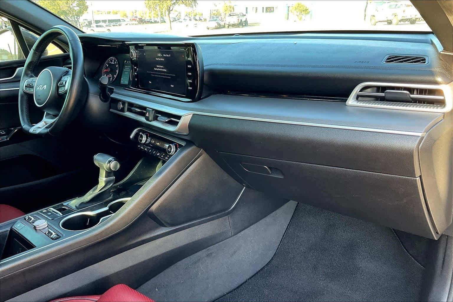 Thumbnail: 2023 Kia K5 - 23