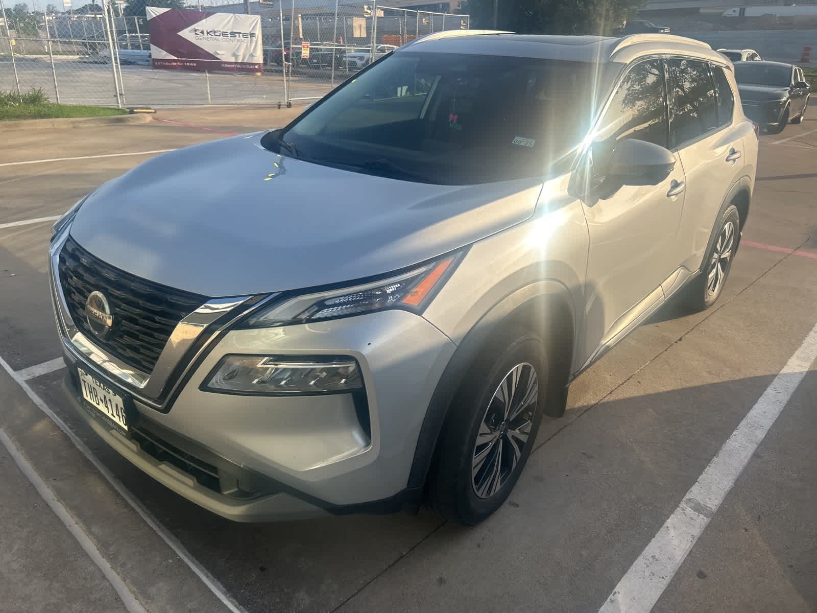 Thumbnail: 2021 Nissan Rogue - 3