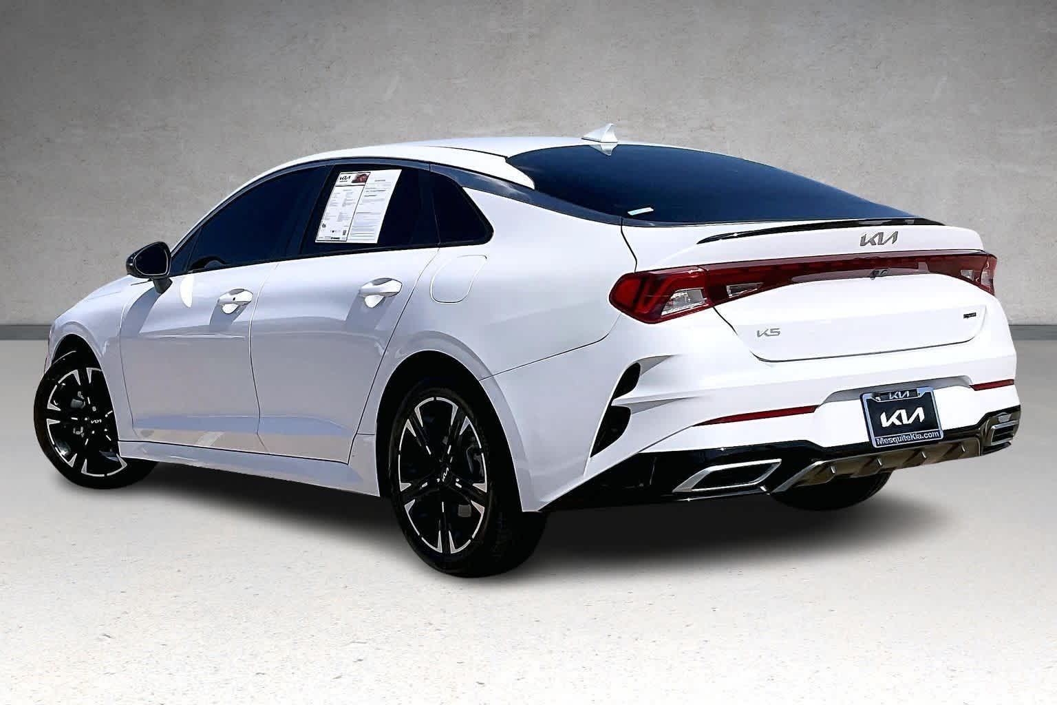 Thumbnail: 2023 Kia K5 - 4